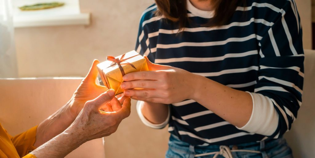 Prezent dla seniora. Poznaj nasze propozycje!