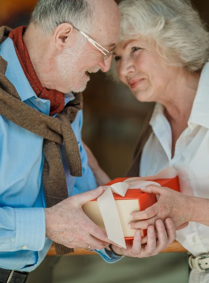 Prezent dla seniora. Poznaj nasze propozycje!