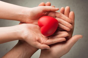 Szpik i komórki macierzyste – dlaczego warto być dawcą?