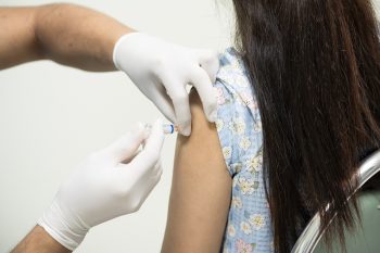 Wirus HPV. Jak można się nim zarazić?