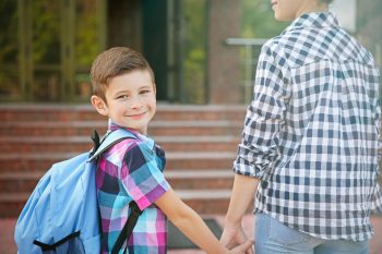 Czwarta klasa. Jak pomóc dziecku przekroczyć kolejny próg szkolny?