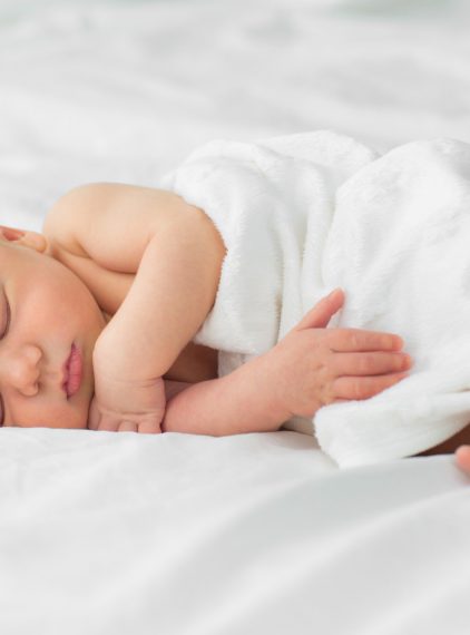 Fototerapia noworodka – na czym polega?