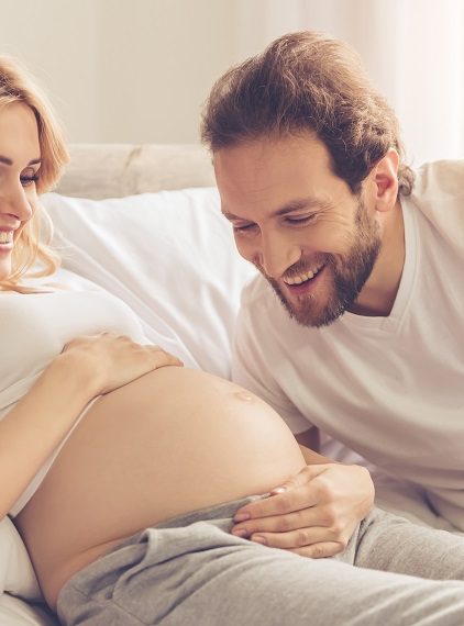 Relaksyna – dlaczego jest tak ważna w ciąży?