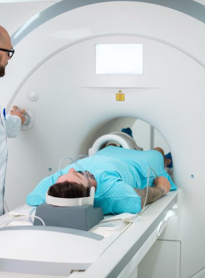 Rezonans magnetyczny – jak się do niego przygotować?