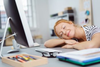 Drzemka. Czy jest korzystna dla zdrowia?