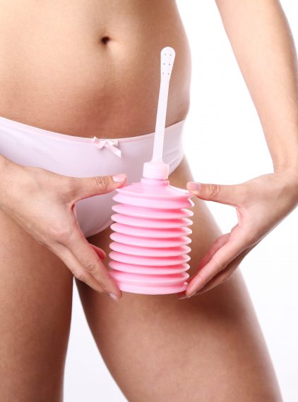 Irygacja pochwy. Kiedy ją wykonywać?