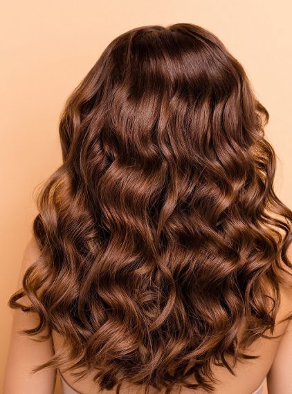 Równowaga PEH (proteiny, emolienty, humektanty) we włosach