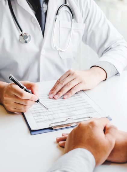 Rak prącia – czym się objawia i jak go leczyć?