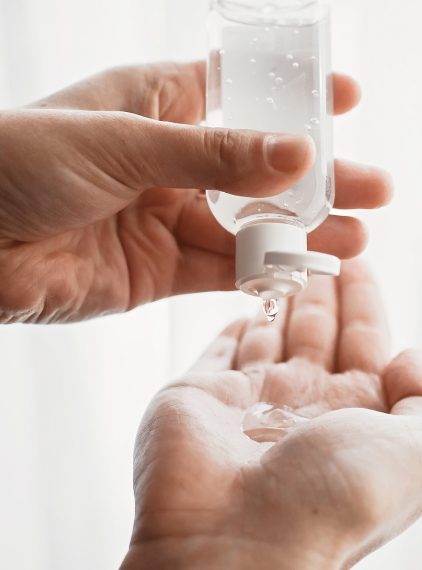 Czym dezynfekować dłonie?