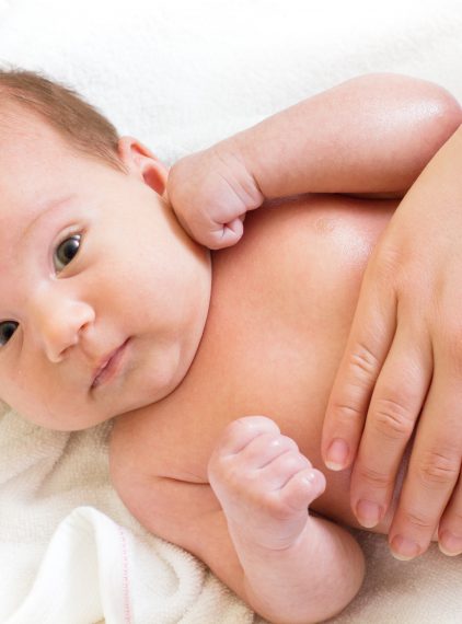 Masaż Shantala – czy jest wskazany tylko dla niemowląt?