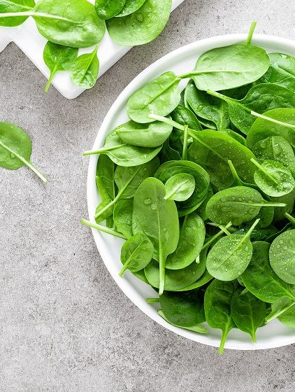 Szpinak. Czy warto go jeść?