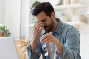 W jakich chorobach mogą wystąpić zawroty głowy?