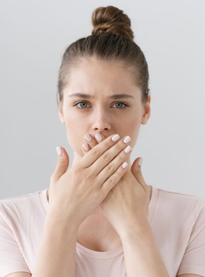 Halitoza – jak pozbyć się nieprzyjemnego zapachu z ust?