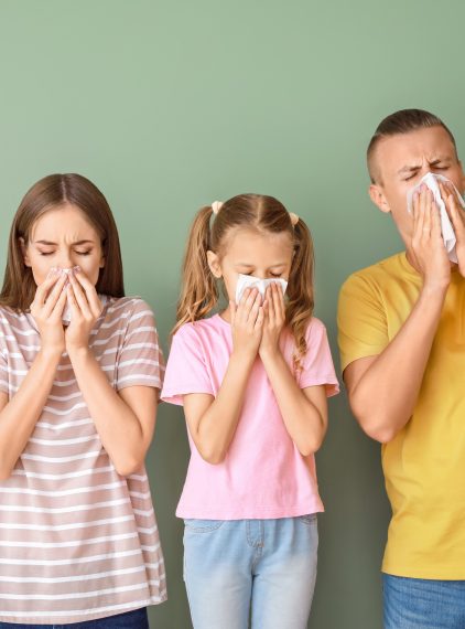 Czy alergię się dziedziczy? Co poza genami wpływa na alergię?