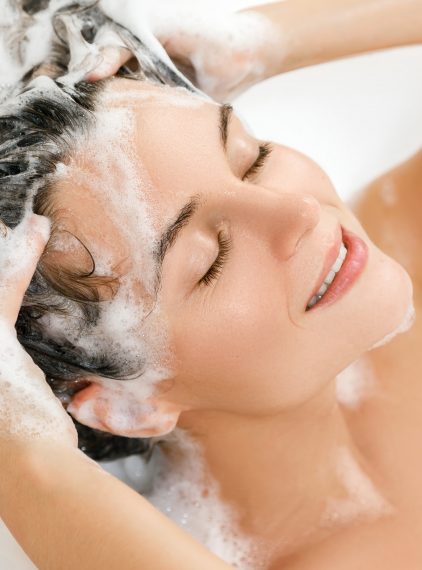 Dlaczego warto pielęgnować skórę głowy?