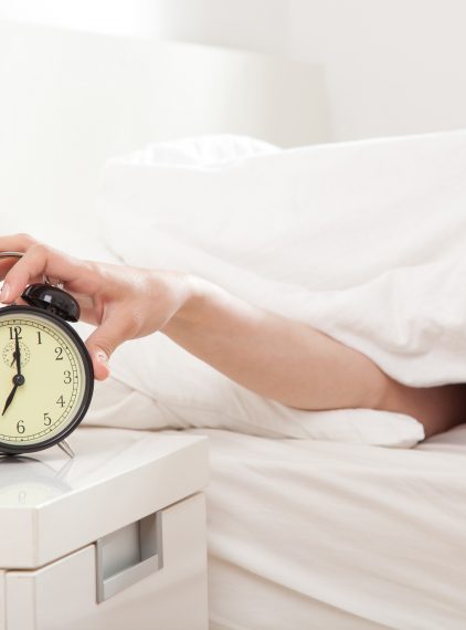 Czym jest higiena snu, czyli jak przygotować się do snu?