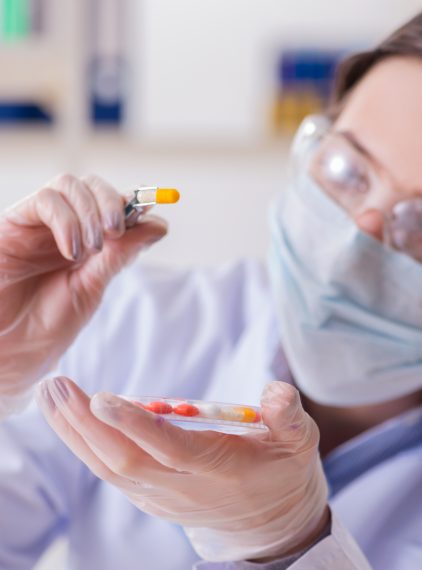 Badania kliniczne – czy warto brać w nich udział?