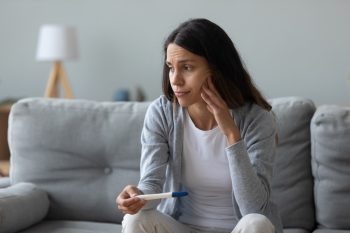 Niedrożność jajowodów a ciąża – jaki ma na nią wpływ?