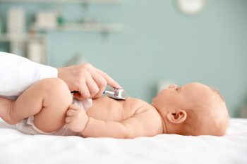 Wady wrodzone dróg żółciowych u dzieci – przyczyny, objawy i leczenie