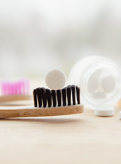 Czym są tabletki do mycia zębów?