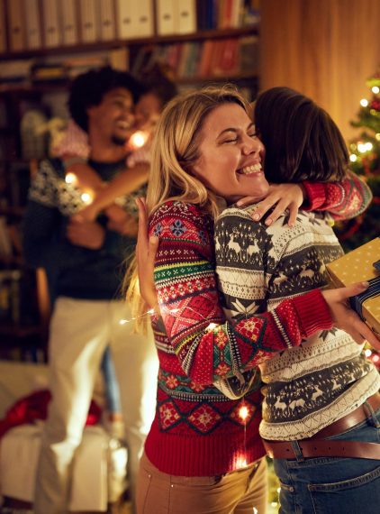 Prezentownik świąteczny. Jakie podarunki ucieszą Twoich bliskich?