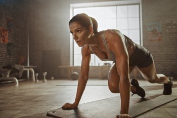 Najlepsze ćwiczenia na płaski brzuch