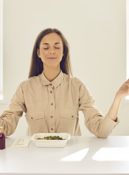 Korzyści wynikające z uważnego jedzenia (mindful eating)