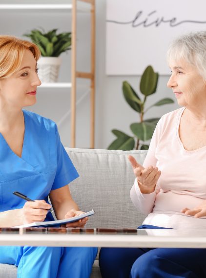 Psychofarmakoterapia osób starszych, czyli jak pomóc bliskim zniwelować dokuczliwe objawy