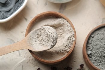 Maseczki w proszku do twarzy – jak je stosować?