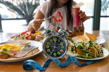 Time-Restricted Eating – na czym polega ten model żywienia?