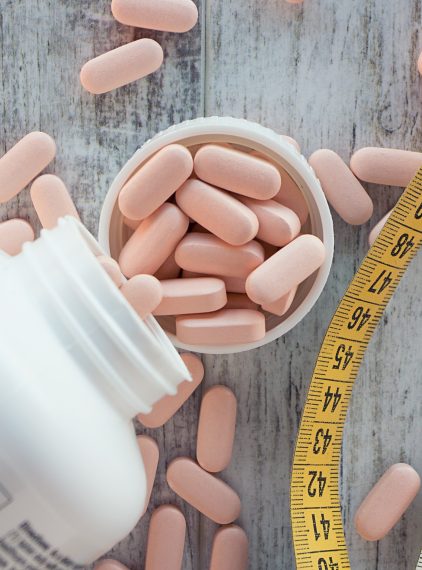 Spalacze tłuszczu – czy ich stosowanie jest bezpieczne?