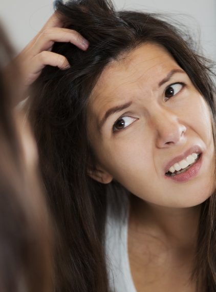 Łojotok – przyczyny, objawy i leczenie