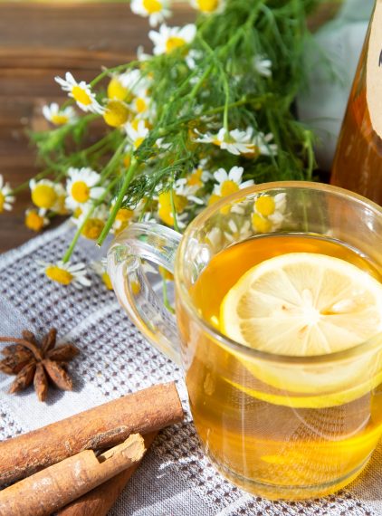 Kombucha – czy warto ją pić?