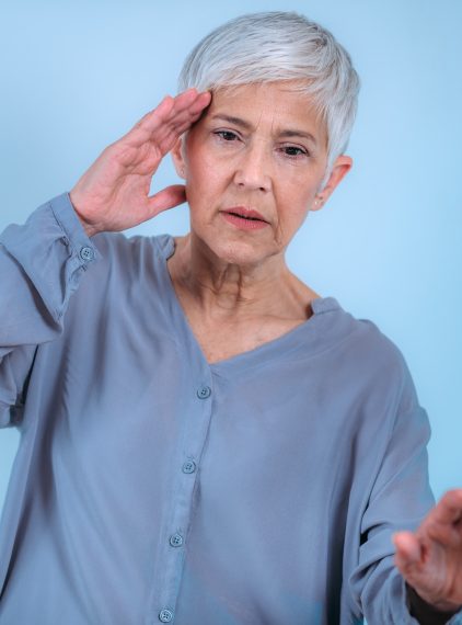 Zawroty głowy – jakie mogą być ich przyczyny?