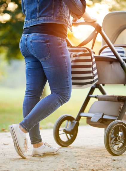 Jak ubierać noworodka? Praktyczne porady