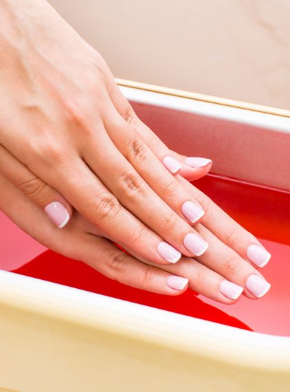 Parafina – czy warto ją stosować?