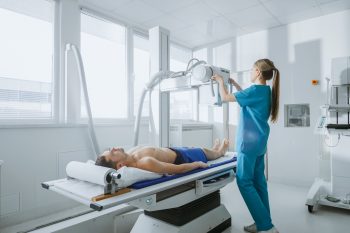 Elektroradiolog – na czym polega jego praca?