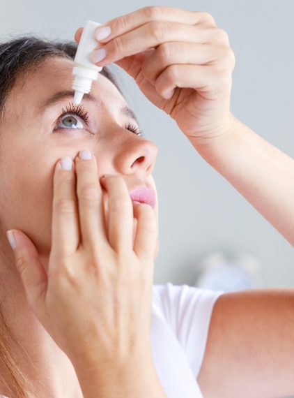 Jakie krople do oczu wybrać? Przegląd