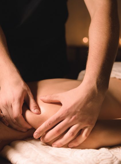 Masaż tkanek głębokich. Dla kogo jest odpowiedni?