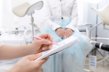 Histeroskopia. Kiedy ocenia się wnętrze macicy? 