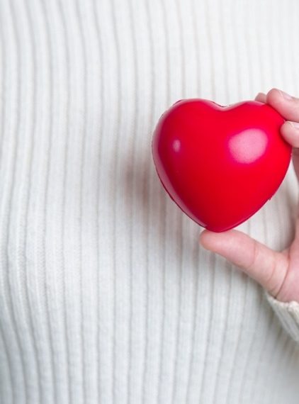 Kiedy  poziom cholesterolu jest zbyt wysoki? Jakie działania warto podjąć, żeby go obniżyć?