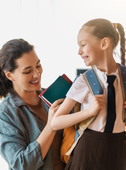 Kwasy omega-3. Jak wspomóc dziecko w powrocie do szkoły?