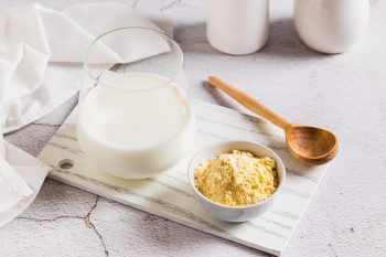 Colostrum – naturalne wsparcie odporności dziecka. Co warto wiedzieć?