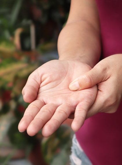 Parestezje. Czy każde drętwienie ciała wymaga diagnostyki?