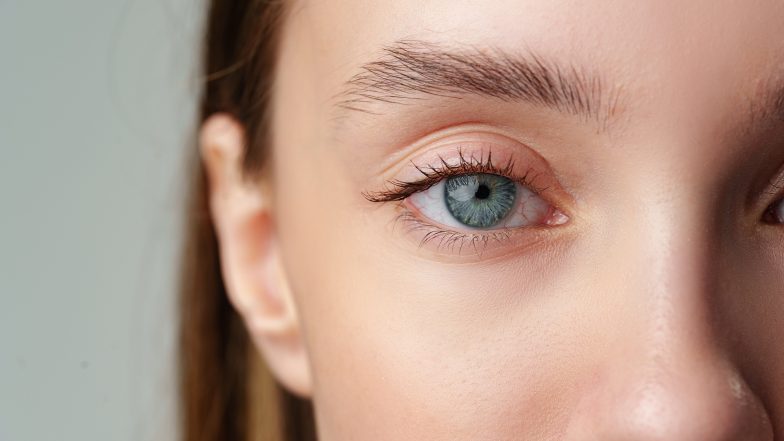 Drganie powieki. Jakie są najczęstsze przyczyny drżenia powiek?
