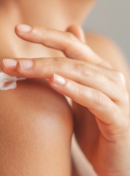 Miękka i nawilżona skóra. Ranking najlepszych balsamów nawilżających do ciała