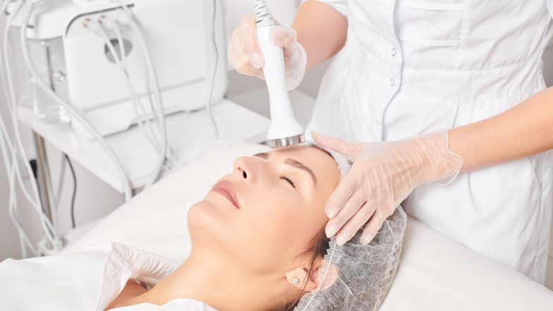 Co to jest sonoforeza? Jakie ma wskazania i jakie daje efekty?