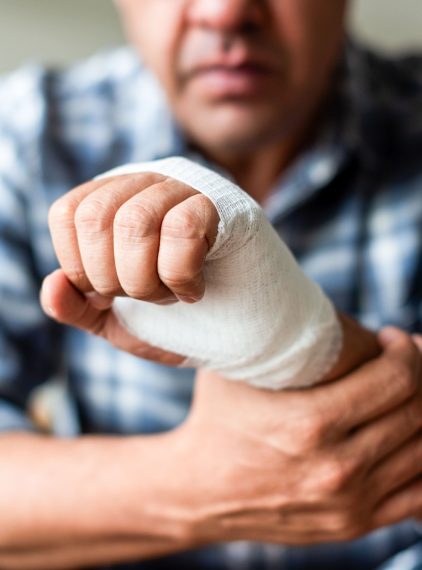 Żywica świerkowa w leczeniu ran jako potencjalna alternatywa dla terapii antybiotykowej