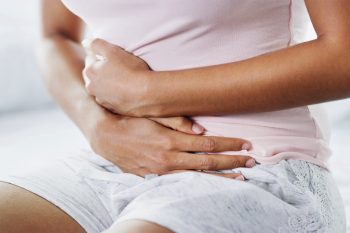 Norowirus. Objawy, leczenie i ile trwa zakażenie?