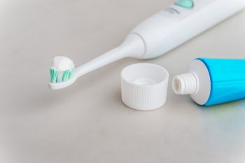 Wykluwanie nowych nawyków z SEYSSO! Jak technologia soniczna pomoże Ci w pielęgnacji zębów i zdrowym uśmiechu?